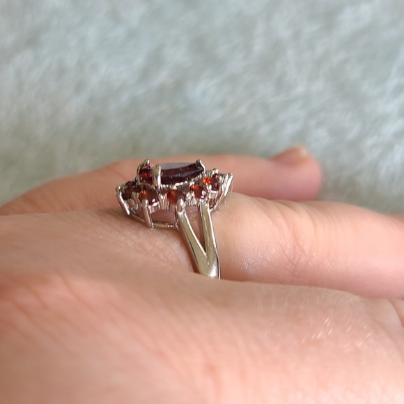 Red Garnet Cluster Ring In Sterling Silver - Picture 3 of 7